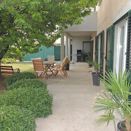 Apartment Ferara Betina  Bagian luar foto